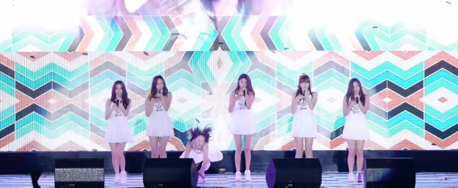 KoreanischeGirlgroupNassebühne