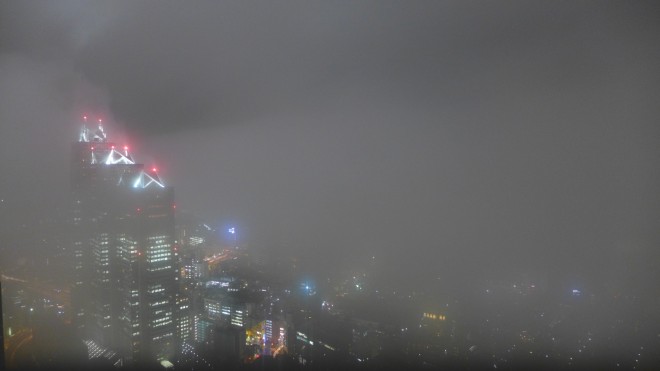 Schlecht Wetter Tokyo 4